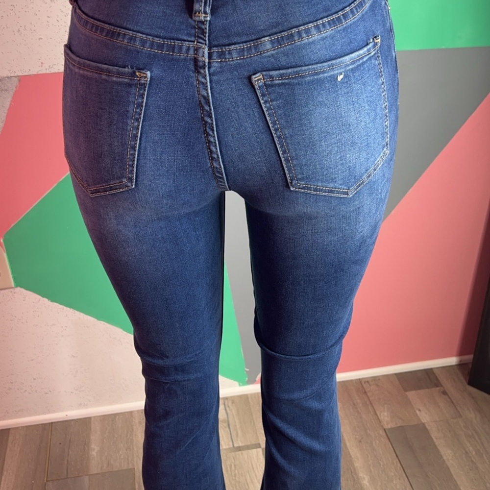 YMI